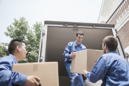 Local moving service expert in Harringay planning routes